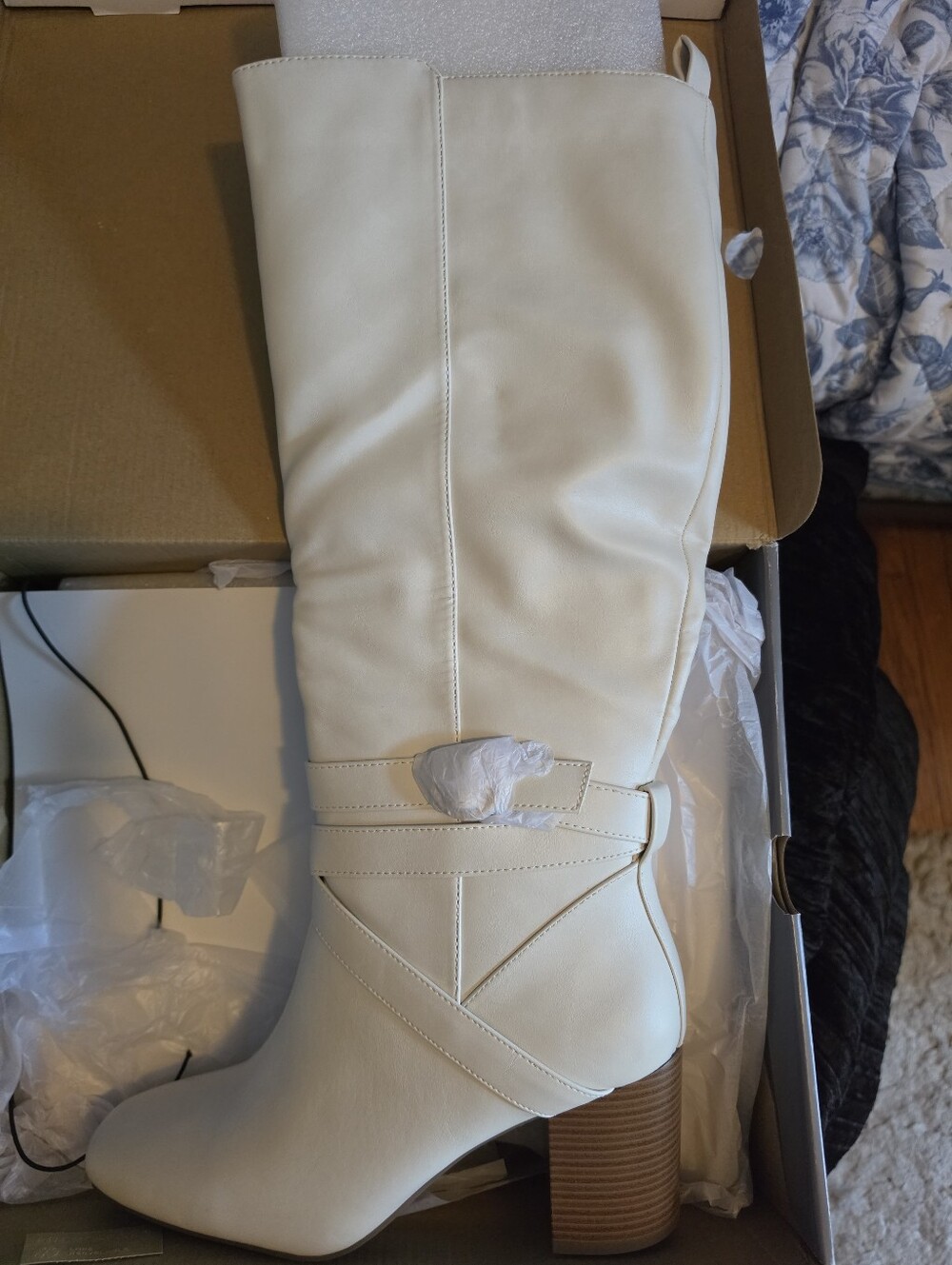 Liz Claiborne Memory Foam Boots - White